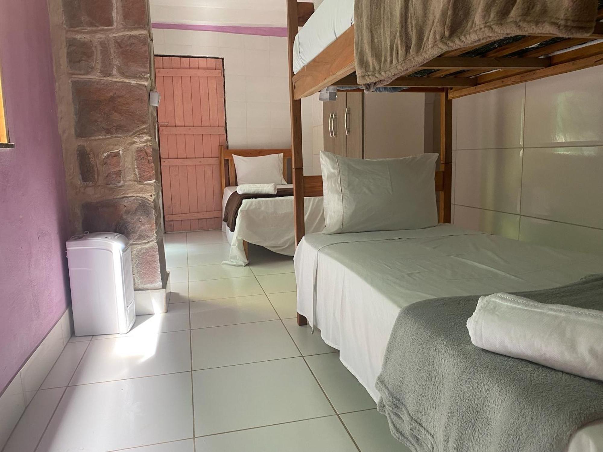 Multiverso Hostel Ленсойс Экстерьер фото