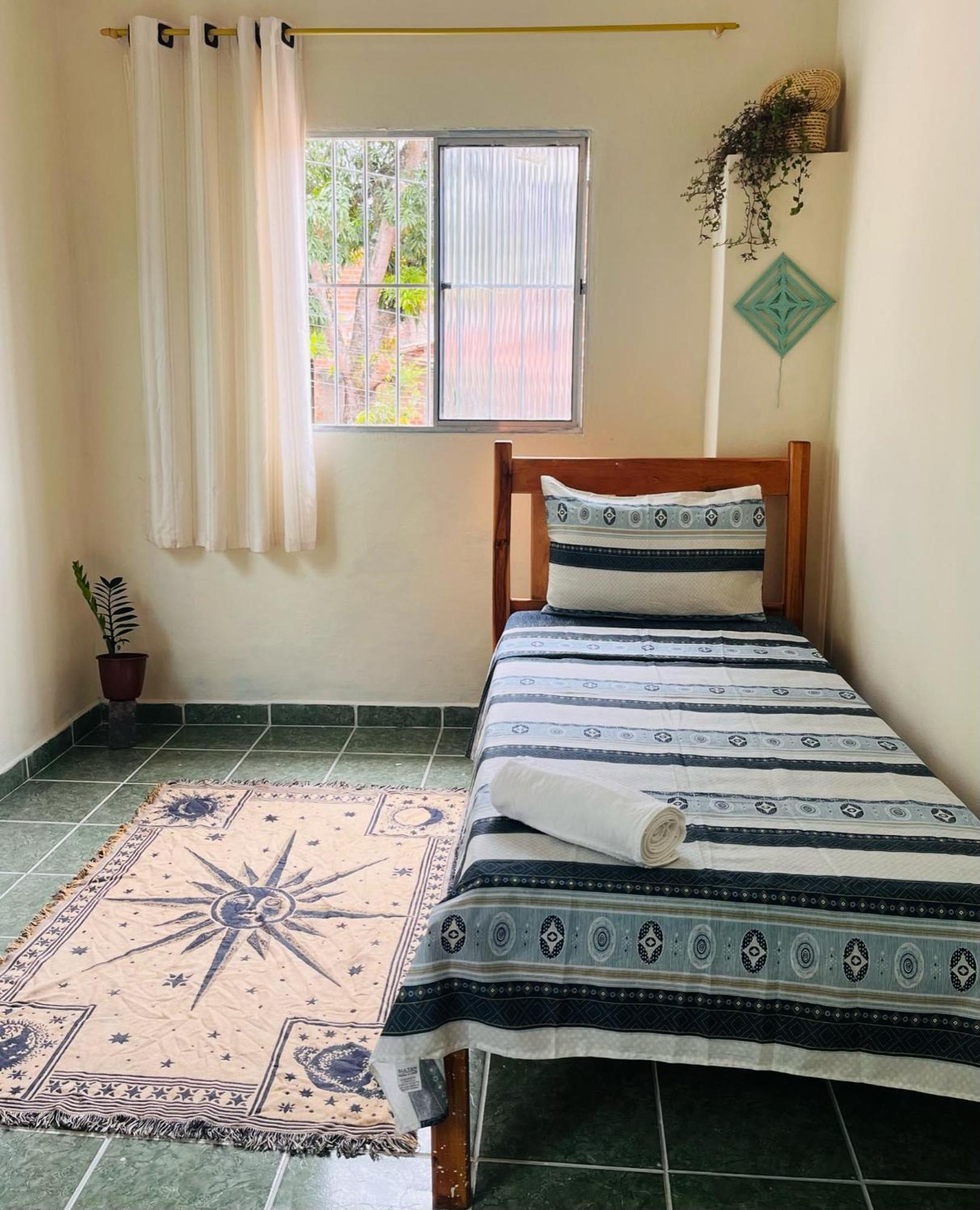 Multiverso Hostel Ленсойс Экстерьер фото